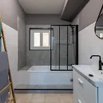 Σπίτι διακοπών Maison Familiale A 2 Min A Pied De L'institut A Armand Calme Jeux Babyfoot Jacuzzi Proche *
